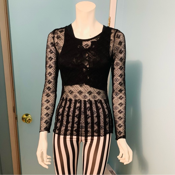 BUNDLE 2 Tops + Leggings - Picture 3 of 9